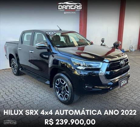 TOYOTA HILUX 2.8 D-4D TURBO DIESEL CD SRX 4X4 AUTOMÁTICO TOYOTA HILUX 2.8 D-4D TURBO DIESEL CD SRX 4X4 AUTOMÁTICO
